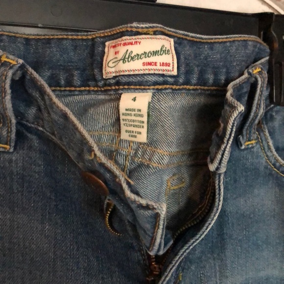 Jeans - Picture 2 of 6